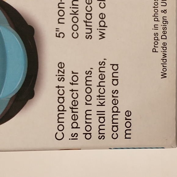 My Mini Snowman Waffle Maker 5" Non-Stick - Picture 11 of 13